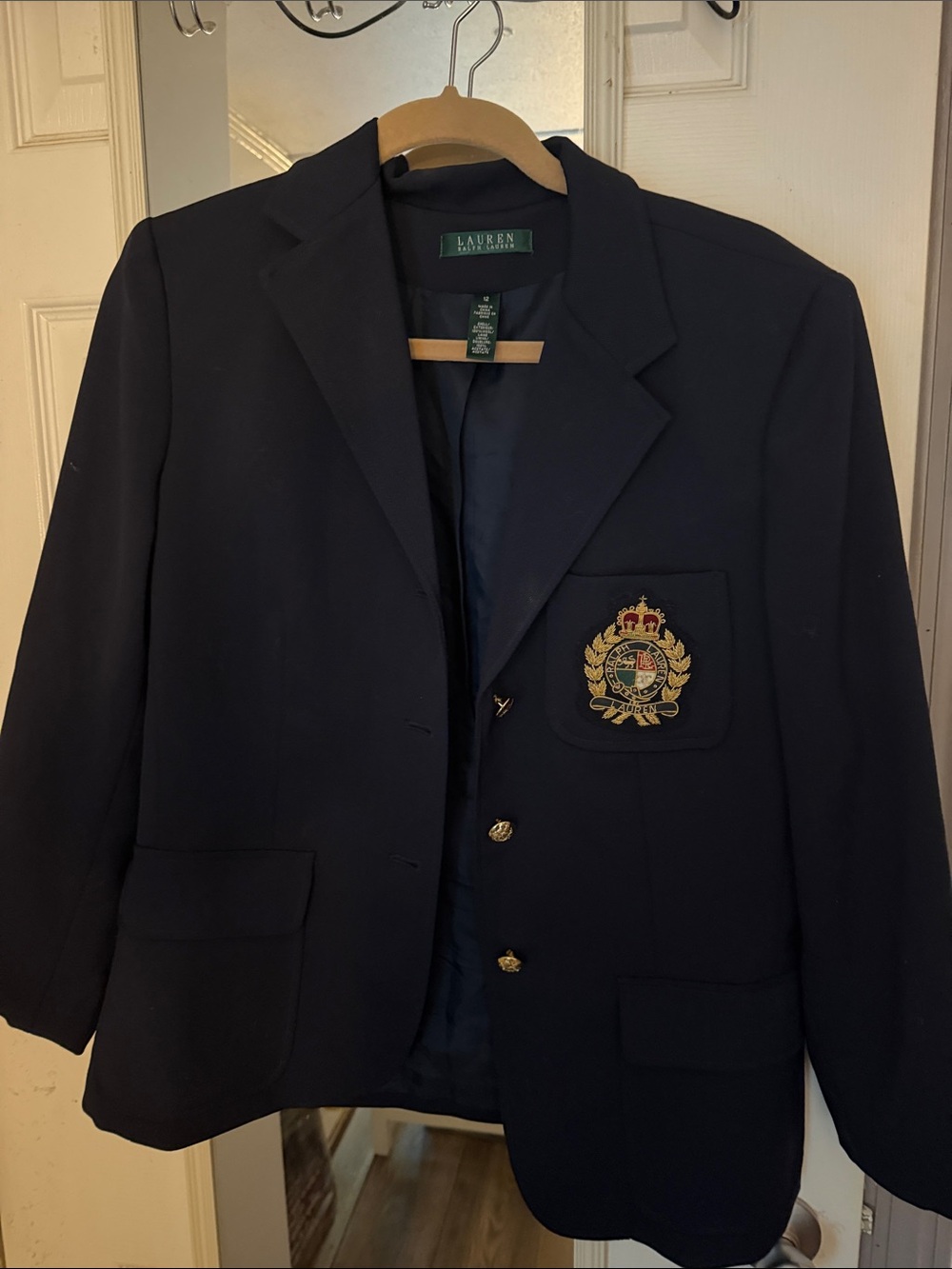 Lauren Ralph Lauren Navy Blazer with Gold Crest Buttons - Picture 1 of 6
